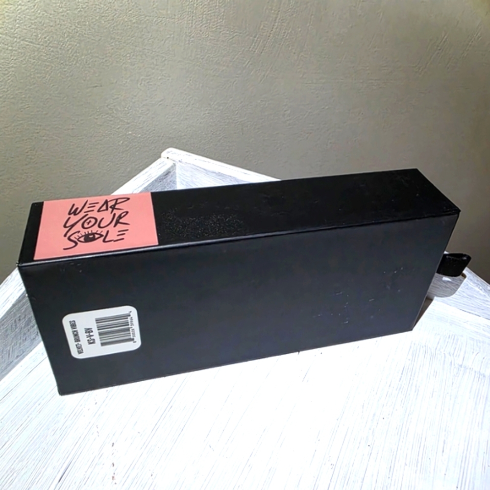 Kickstrands "Brunch Vibes" Pink Velvet Shoelaces (NWT) - Picture 5 of 5